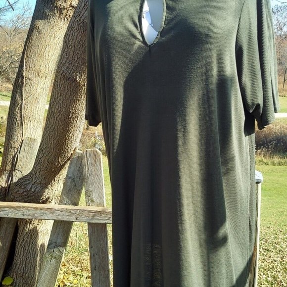 TORRID 6 Knee Length Green Dress - Plus Size US 30 - Picture 8 of 9